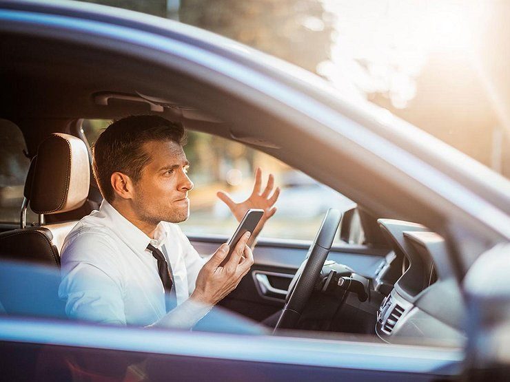 10 вещей, которые раздражают в автомобиле