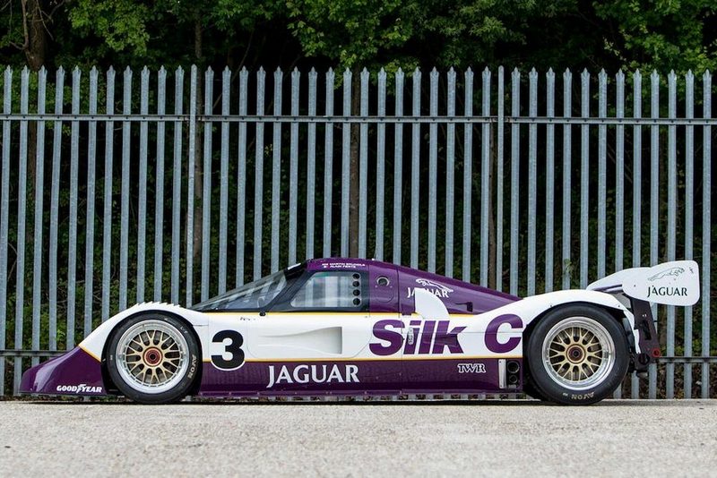 Гоночный раритет Jaguar XJR-11 выставлен на аукцион