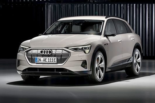Все что вы хотите знать о первом электрическом внедорожнике Audi E-Tron