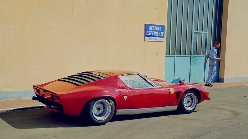 Быки под озверином: заряженные Lamborghini Боба Уоллеса