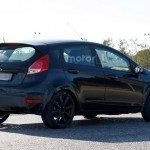 Ford Fiesta RS попался в объективы фотошпионов