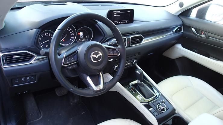 Длительный тест-драйв Mazda CX-5: подружка, пассия, наложница