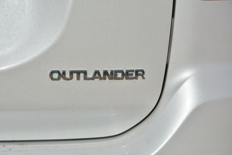 Длительный тест-драйв Mitsubishi Outlander: приятно познакомиться
