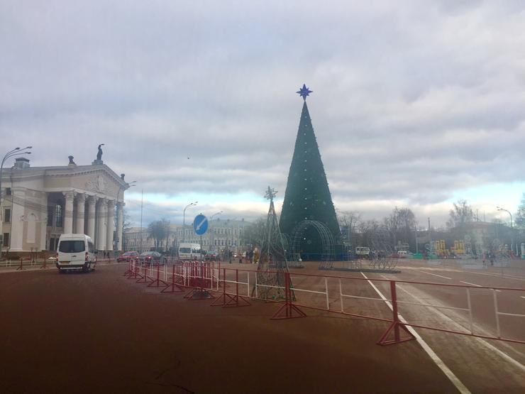 Новогодняя Беларусь: трава, казино и сам себе Дед Мороз