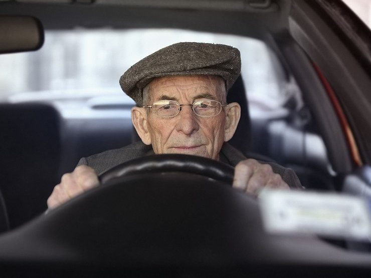 Почему пенсионная реформа не коснется многих водителей