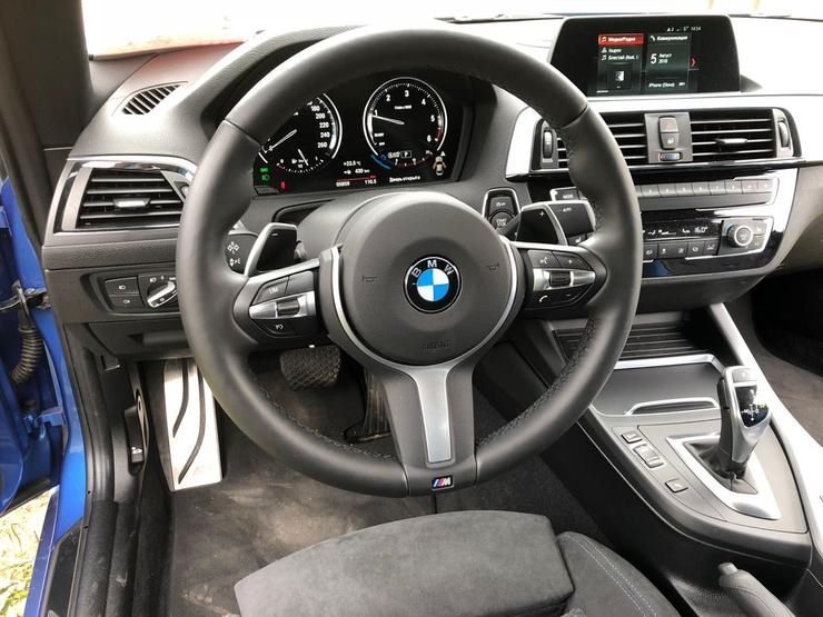 Тест-драйв BMW 220d xDrive: прекрасное далеко