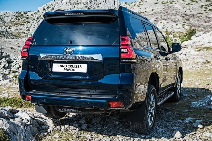 Тест-драйв Toyota Land Cruiser Prado: чем хуже или лучше стал «Прадик» после обновления