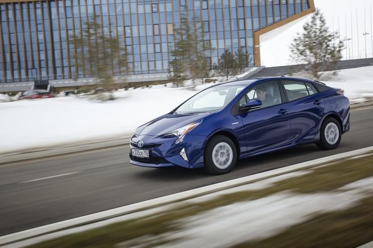 Тест-драйв Toyota Prius: экологические «ценности»