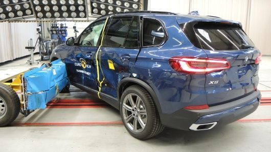Новая модель BMW X5 получила пять звезд в краш-тестах Euro NCAP