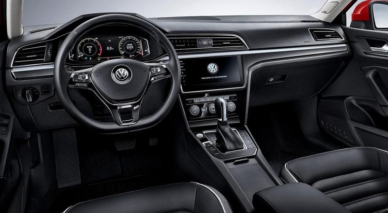 «Четырехдверное купе» VW Lamando-2019: новое оборудование и урезанная моторная гамма