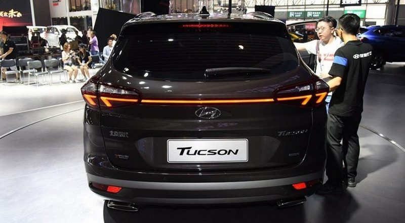 Другой Hyundai Tucson-2019: новый салон и отставка «атмосферника»
