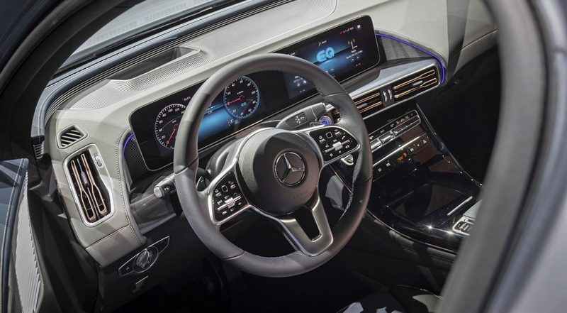 Электрокроссовер Mercedes-Benz EQC: два мотора, 408 л.с. и 5,1 секунды до «сотни»