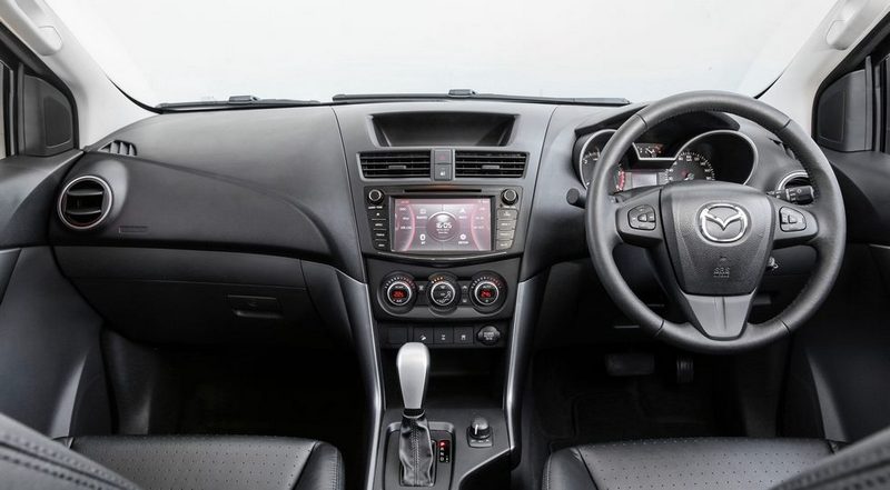 Mazda анонсировала обновлённый пикап BT-50