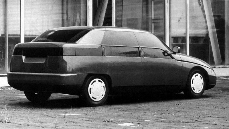 Медуза Горгона с полным приводом: советский суперкар АЗЛК-2143