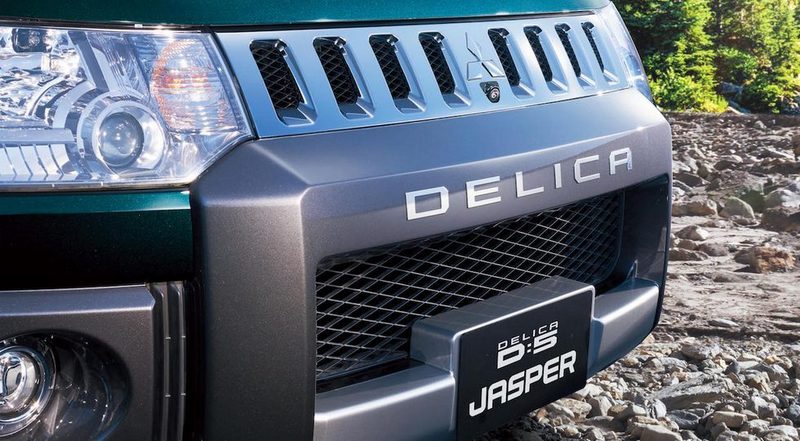Mitsubishi Delica D:5: лёгкий рестайлинг и новая спецверсия