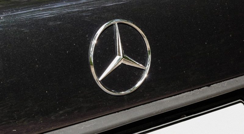 На твёрдую четвёрку: опыт владения Mercedes-Benz C124 E220