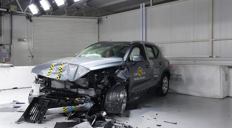 Новые Ford Focus и Volvo XC40 поразили экспертов своей безопасностью