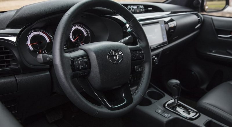 Обновлённый Toyota Hilux для Европы: пока под видом спецверсии