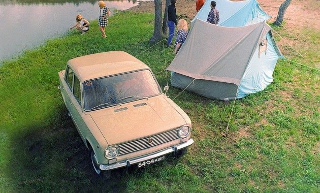 В вояж на Запорожце: как и на чем ездили в отпуск автомобилисты СССР